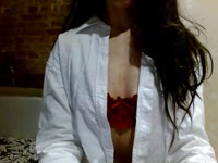 Beschreibung für Personen über 30: Ich bin Tierärztin, ichliebe es zu kochen und Kuchen zu backen. Ich bin freundlich, ausgeglichen und weiß, wie man sich benimmt. Und Kopfschmerzen habe ich nie {puścić oczko}Beschreibung für Jüngere: Ich tanze gerne, mache Quatsch, kippe ein Bier in 3 Sekunden und kann die ganze Nacht durchvögeln.