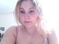 A cheerful young girl with a rich inner world;) with a hot figure and always a good mood