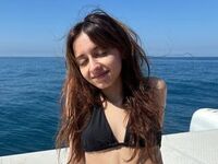 hot chatroom AinsleyAle