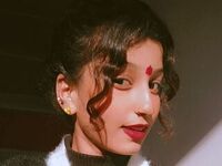 naked cam girl photo DiaQuin