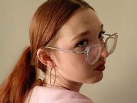 hot chat room EmilyBrewster