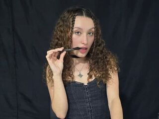 free video chat room MarthiAdams