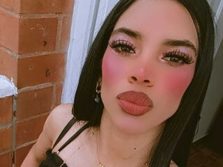 camgirl playing with sextoy MeliMoon