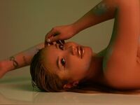 hot girl webcam video MaddieVixen