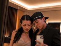 naked camcouple masturbating with vibrator MadisonAndJeycol