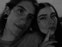 live webcam sex couple RavenAndLogan