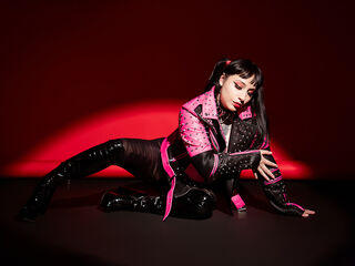 kinky webcam IsisBarker
