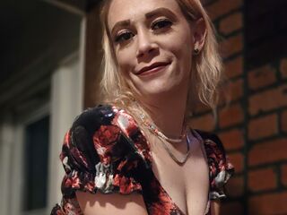 squirting girl sex webcam SundayJane