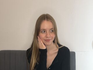 girl naked AbigailLee