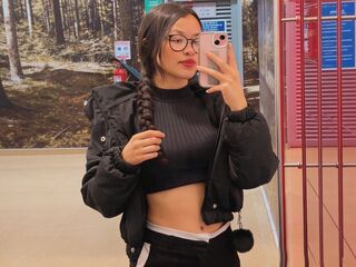 nude cam pic AkiraFlorez