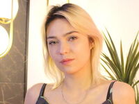 sexy webcamgirl pic AlysiaBennet