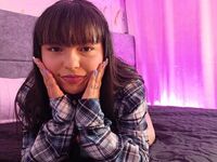 camwhore masturbating with dildo AmeliaVelle