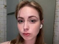nude webcamgirl photo AmiNahha