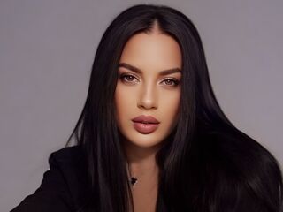 live webcam model AmiraSunshine