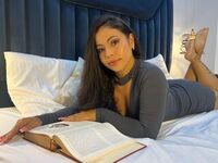 camslut showing pussy AnaDreined