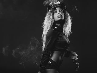 adultcam pic AntonetteMoore