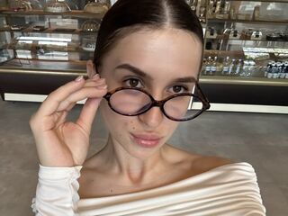 adult chat room AriaMonro