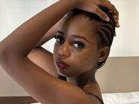 naughty cam girl masturbating with dildo BrianaHadid