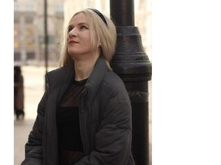 free jasmin livecam CarinGoodwin