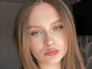 hardcore cam CarylonPreis