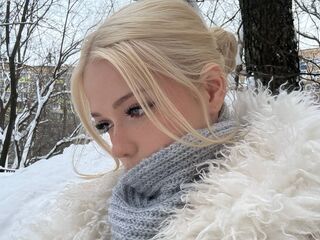 hot cam whore CatheyHolien