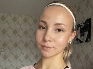 naked girl with cam CatrinaWakley