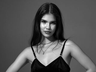 striptease cam CelesteHadids