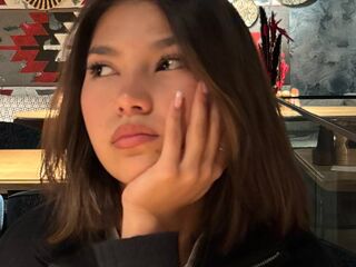 sex webcam chatroom CelsaCoty