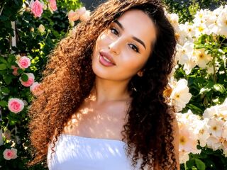 chatrubate cam girl CharisFernette
