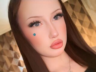 live chatroom CharlenaSloane