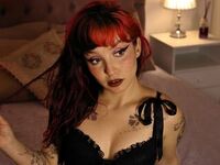 camgirl showing tits CherylDarkness