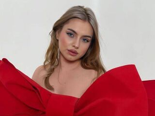 fingering webcamgirl ChloeHollyberry