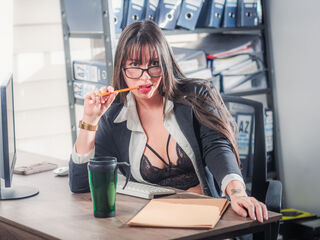 erotic cam video CloeVergara