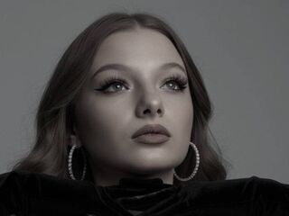 cam whore CreolaScheidler