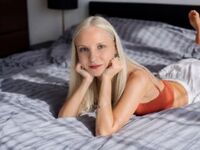 cam girl masturbating with sextoy DaniellaStarki