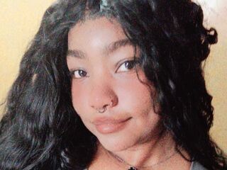 nude gamgirl DannaMirror