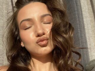 live strip tease show DinaSweeny