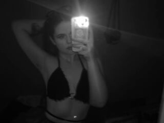 adultcam pic DoloresHuesing
