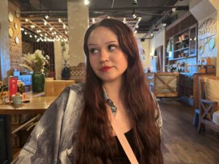 hot cam whore EmilyGreek