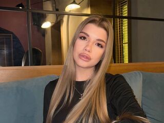 hot girl live cam EmmyRamsdell