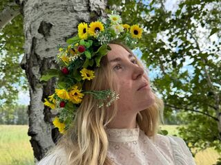 hot girl EstaCutchin