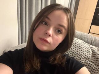 live webcam performer EsterBlue