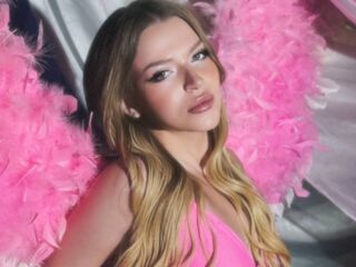 cam girl masturbating with vibrator EvanRossano