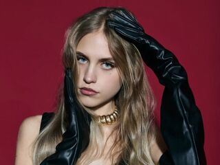 naked cam live EveTottingham