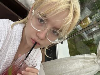 masturbating webcamgirl GerrySenneker