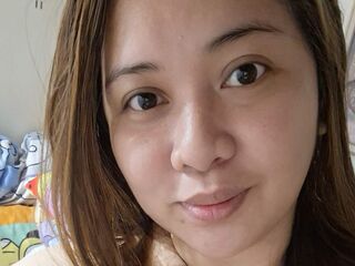 naked cam girl photo HannaNewell