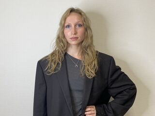 adult cam sex IrinaVelzeboer