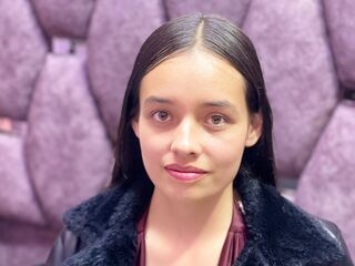 sexwebcam IssaMontenegro