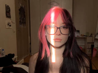 girl fingering pussy JameyStaffieri