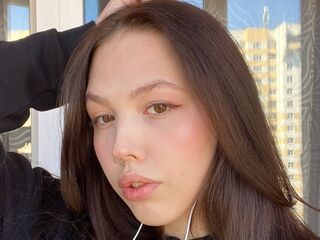 nude webcamgirl picture JanettLemoyne